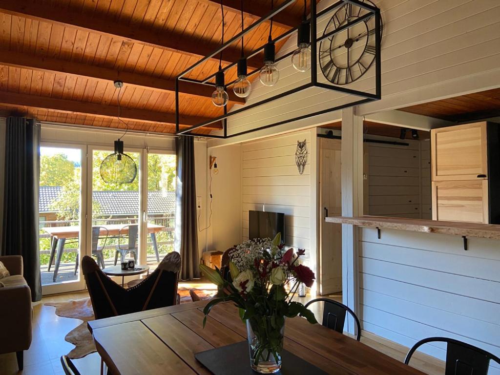 Chalet103 In La Boverie Rendeux Екстериор снимка